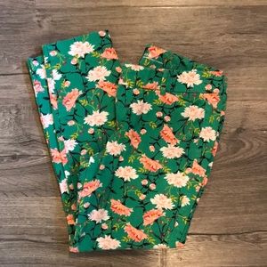 Old Navy Pistachio Flower Pant